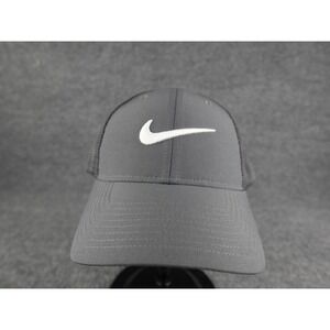 Nike Golf Cap Gray Mesh Trucker Style Embroidered Swoosh Flex Fit L XL